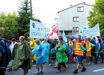 Błękitna jest grupą samowystarczalną