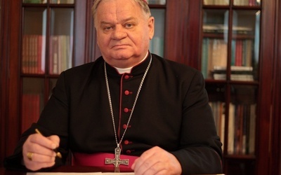 Bp Tadeusz Rakoczy