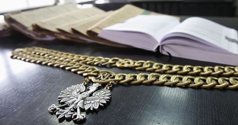 Wyrok ws. lekarzy z Pszczyny: winne błędy lekarskie, a nie prawo. Polska z bardzo niską śmiertelnością okołoporodową