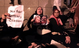 Egipt: Zaatakowali konwój Hillary Clinton