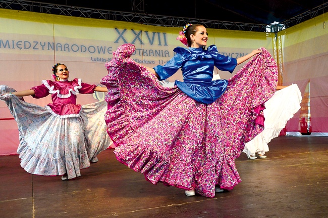  Meksykańskie tańce zaprezentowała Grupa Folklorico De Mexico Alianza