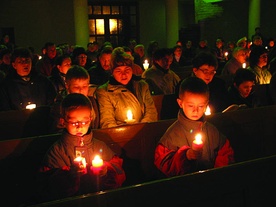 Świece zamiast świateł