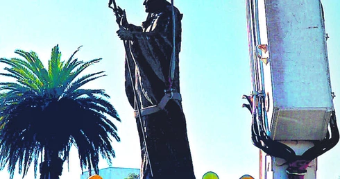 Przeprowadzka pomnika