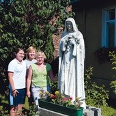  Rodzina Sokołowskich jest silnie związana ze swoją rzeźbą mniszki z Lisieux