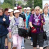  W ŁPPM jest grupa fioletowa, w której pielgrzymują pątnicy ze Skierniewic i okolic 