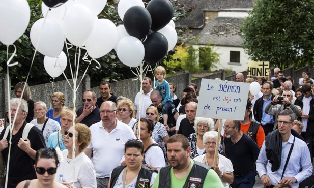 Nie chcą w swym mieście żony Dutroux