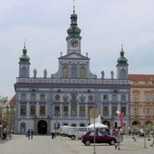 Śnieg i grad nad Środkową Europą