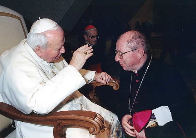 Spotkania z Ojcem Świętym Janem Pawłem II i jego błogosławieństwo były chwilami wyjątkowymi 