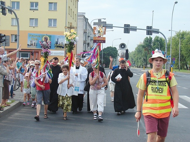 Wymarsz stalowowolskich pielgrzymów