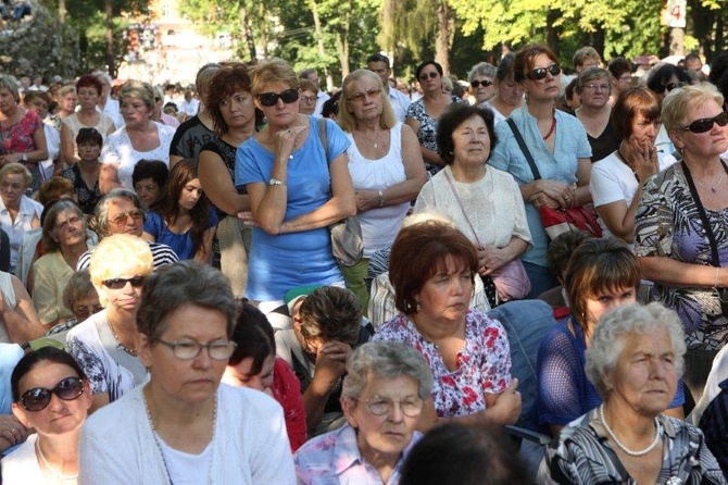 Pielgrzymka kobiet do Piekar Śląskich 19.08.2012