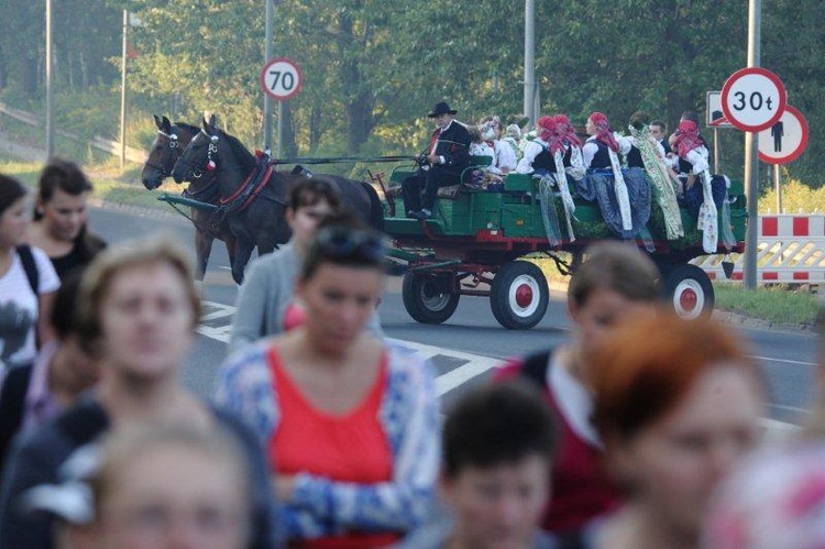 Pielgrzymka kobiet do Piekar Śląskich 19.08.2012