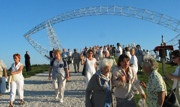 Lednica dla seniorów