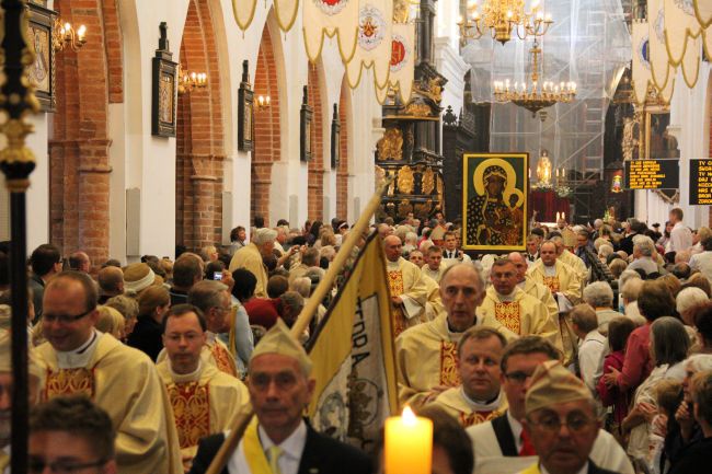 Wizyta Ikony Jasnogórskiej w Archidiecezji 14.08.2012