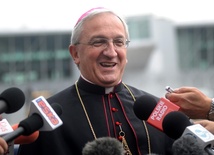 Abp Migliore: Musimy przebyć drogę św. Piotra