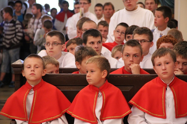 Ministranci w Piekarach Śląskich