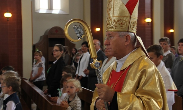 Eucharystii przewodniczył bp Andrzej F. Dziuba