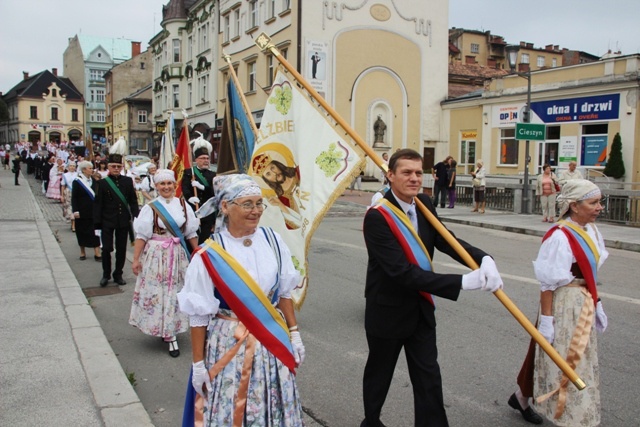 Polsko-czeska procesja ku czci św. Melchiora w Cieszynie