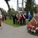 Bp Roman Marcinkowski w Dzierzgowie przy miejscu pamięci ofiar ostatniej wojny
