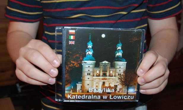 Film można obejrzeć w Bazylice Katedralnej w Łowiczu