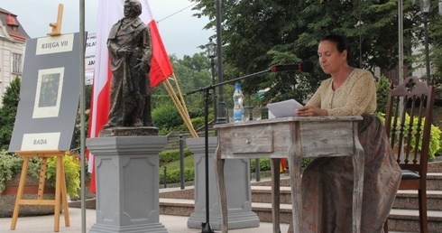 „Pan Tadeusz” na placu Chrobrego