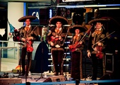 Viva El Mariachi! :)