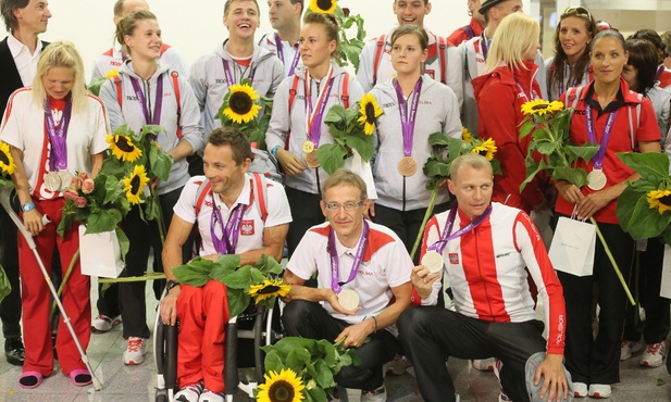 14 złotych, 12 srebrnych i 9 brązowych