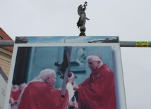 Papieska wystawa w Oleśnicy