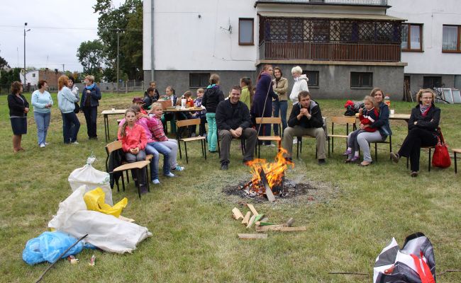 Ognisko u "św. Józefa" w Makowie