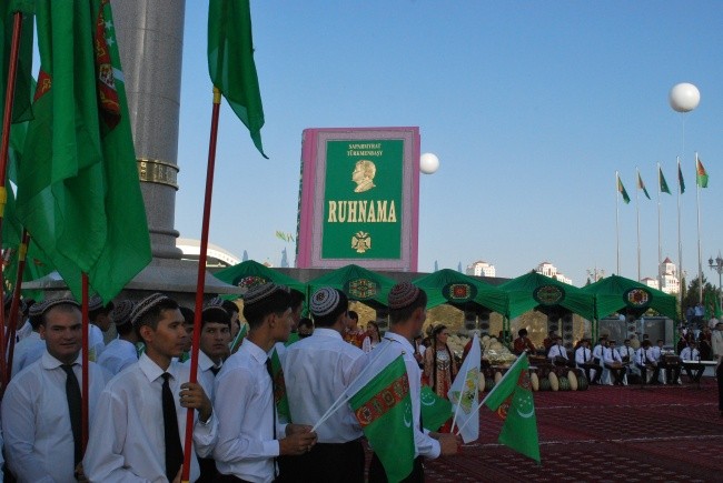 Turkmenistan - kraj, ludzie i rodzący się Kościół