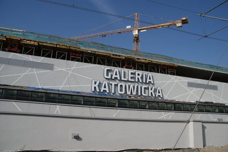 Dworzec przed otwarciem