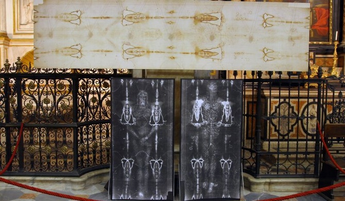 Rzym: wraca wystawa „Kim jest Człowiek z Całunu?