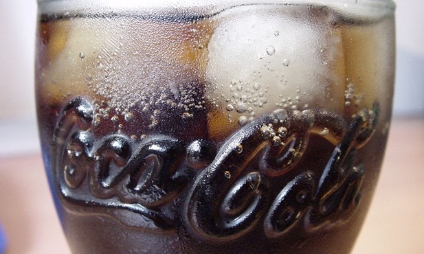 Receptura coca-coli na eBayu?