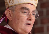 Abp Henryk Hoser SAC