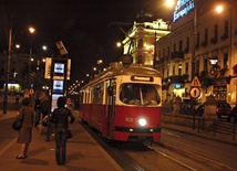 Przez 26 lat nocą krakowskie tramwaje wyłącznie zjeżdżały do zajezdni