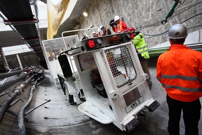 1100 metrów tunelu między rondem Daszyńskiego i ONZ jest gotowe