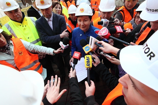 1100 metrów tunelu między rondem Daszyńskiego i ONZ jest gotowe