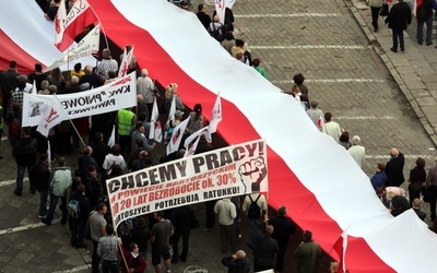 Marsz "Obudź się Polsko"już na placu Zamkowym
