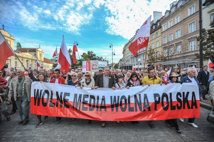 Marsz „Obudź się Polsko” Fotogaleria cz. 2