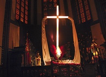 Krzyż z grobu Pańskiego w gliwickiej katedrze