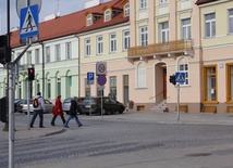 Przejścia dla pieszych staną się bezpieczniejsze - zapewnia Miejski Zarząd Dróg w Płocku