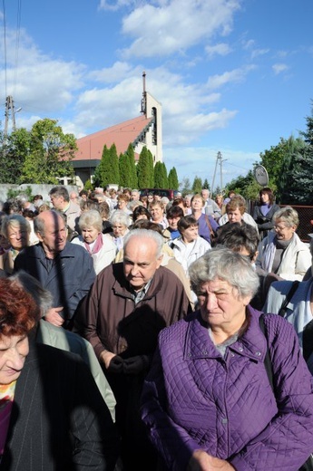 Róże Różańcowe w Winowie