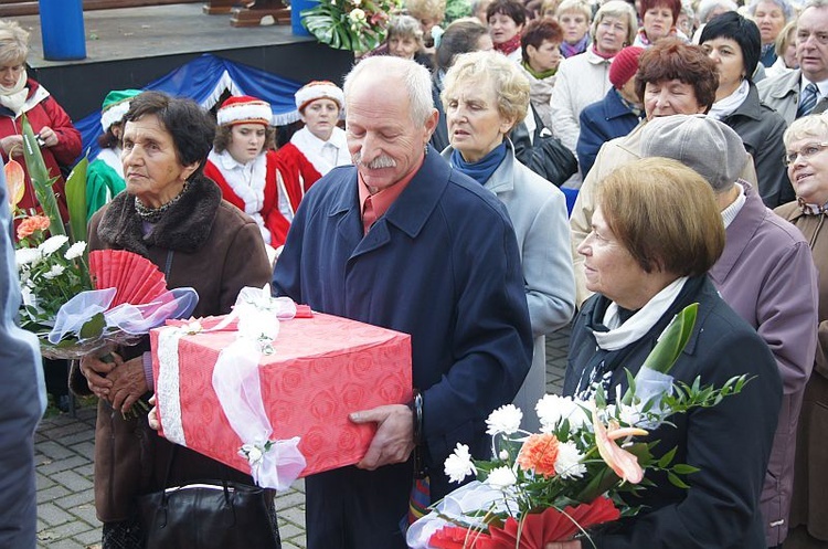 Pielgrzymka Różańcowa w Rokitnie