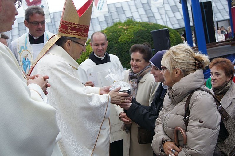 Pielgrzymka Różańcowa w Rokitnie