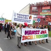 Marsz dla Życia i Rodziny przeszedł ulicami Skawiny 3 czerwca