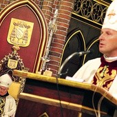 4 października podczas Mszy św. w praskiej katedrze abp Henryk Hoser zawierzył Bożemu Miłosierdziu owoce Roku Wiary 