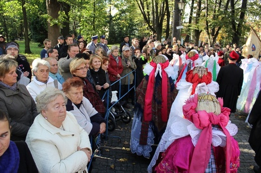 Tłumy żegnały śp. Marię Krystynę Habsburg w Żywcu