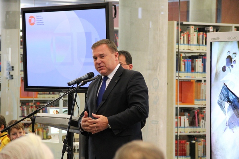 Otwarcie Centrum Informacji Naukowej i Biblioteki Akademickiej w Katowicach 