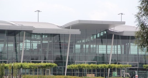 Wysoki standard obsługi pasażerów gwarantuje oprócz kopenhaskiego również wrocławski terminal
