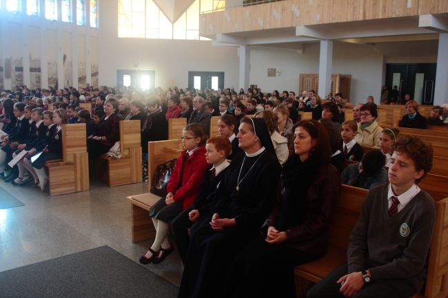 Szkoła Podstawowa im. św. Kazimierza w Gdańsku świętuje swoje 20 urodziny!