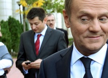 Tusk o in vitro: Ominiemy Sejm. Zoll: Nie wolno